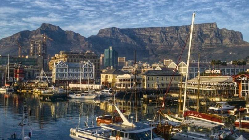 Table mountain and Cape Town marina